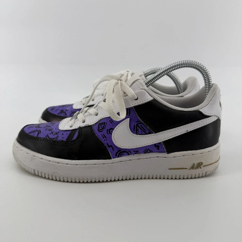 Nike please note